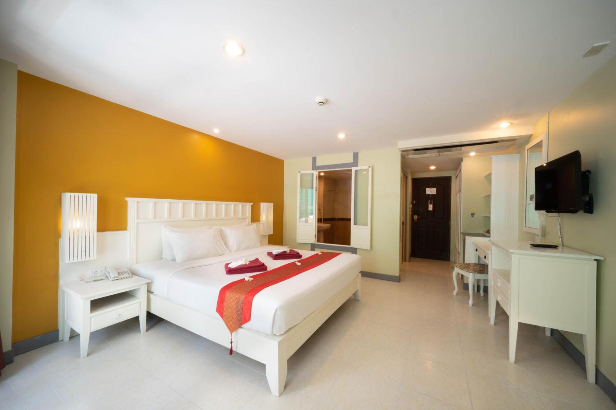 La Vintage Resort - Patong, Phuket Dış mekan fotoğraf